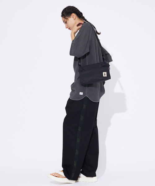 COBMASTER(コブマスター)の「【COBMASTER/コブマスター】Air WP ALT SHOULDERBAG 81005400/ショルダー/アウトドア【WEB限定】(ショルダーバッグ・メンズ・オレンジ/パープル/ベージュ/カーキ/ブラック/ブルー/レッド/グレイッシュブルー・フリー)」の19枚目の写真