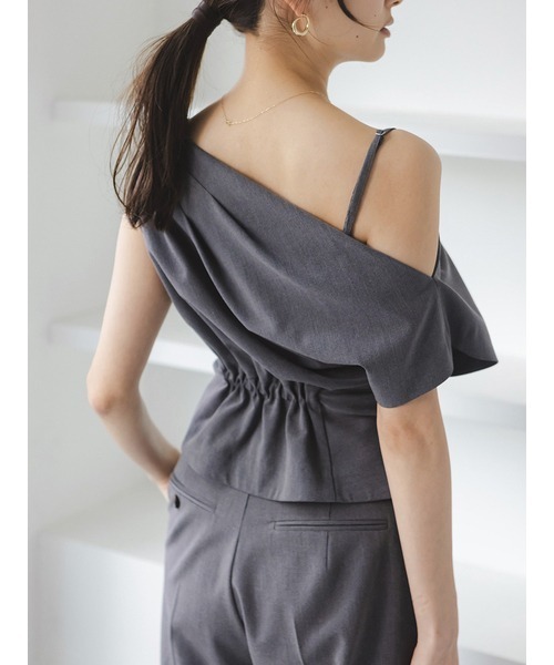 SNIDEL（スナイデル）の「オフショルドレープブラウス（シャツ/ブラウス・レディース・グレー/その他/ライトベージュ・FREE）」の13枚目の写真