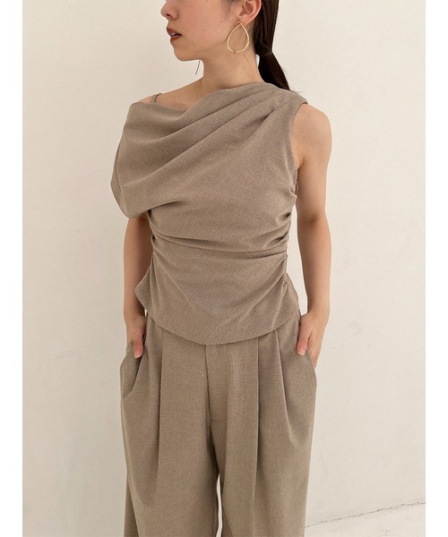 SNIDEL（スナイデル）の「オフショルドレープブラウス（シャツ/ブラウス・レディース・グレー/その他/ライトベージュ・FREE）」の17枚目の写真