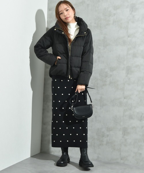 INTERPLANET（インタープラネット）の「ピーチスキンショートダウン（ダウンジャケット/コート・レディース・ネイビー/ベージュ/ブラック/オフホワイト/グレイッシュベージュ・LARGE/MEDIUM）」の8枚目の写真