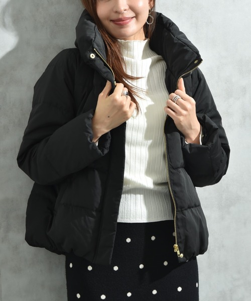 INTERPLANET（インタープラネット）の「ピーチスキンショートダウン（ダウンジャケット/コート・レディース・ネイビー/ベージュ/ブラック/オフホワイト/グレイッシュベージュ・LARGE/MEDIUM）」の13枚目の写真