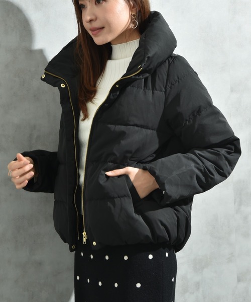 INTERPLANET（インタープラネット）の「ピーチスキンショートダウン（ダウンジャケット/コート・レディース・ネイビー/ベージュ/ブラック/オフホワイト/グレイッシュベージュ・LARGE/MEDIUM）」の14枚目の写真