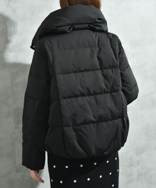 INTERPLANET（インタープラネット）の「ピーチスキンショートダウン（ダウンジャケット/コート・レディース・ネイビー/ベージュ/ブラック/オフホワイト/グレイッシュベージュ・LARGE/MEDIUM）」の15枚目の写真