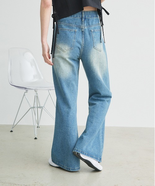ad thie(アドティエ)の「フレア デニムパンツ(デニムパンツ・レディース・ブルー・LARGE/MEDIUM)」の20枚目の写真