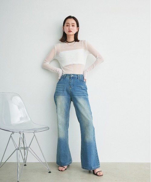 ad thie(アドティエ)の「フレア デニムパンツ(デニムパンツ・レディース・ブルー・LARGE/MEDIUM)」の16枚目の写真