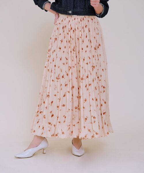 COHINA(コヒナ)の「シャドーフラワーバルーンスカート 【低身長・小柄女性】(スカート・レディース・ブラック/ピンク/グリーン・S-Regular/XS-Regular/S-Short/XS-Short)」の3枚目の写真