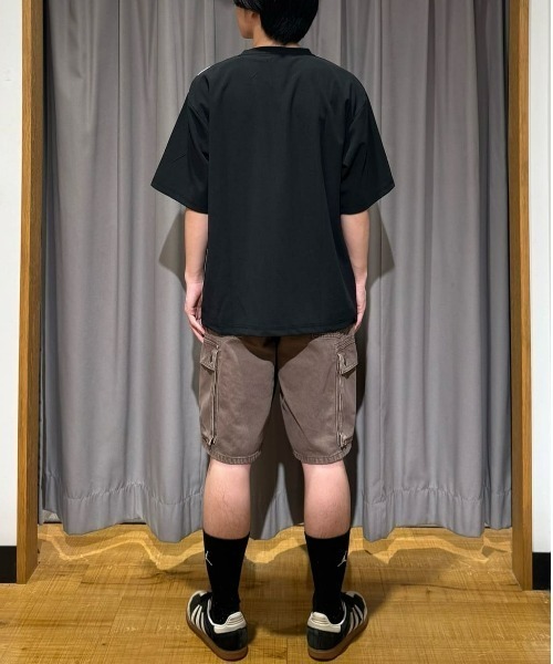 BACK NUMBER(バックナンバー)の「BACK NUMBER(バックナンバー)【メンズ】ジョーゼット縦切替えデザインTシャツ(Tシャツ/カットソー・メンズ・ブラック/ネイビー/ホワイト・L/XL/M)」の17枚目の写真