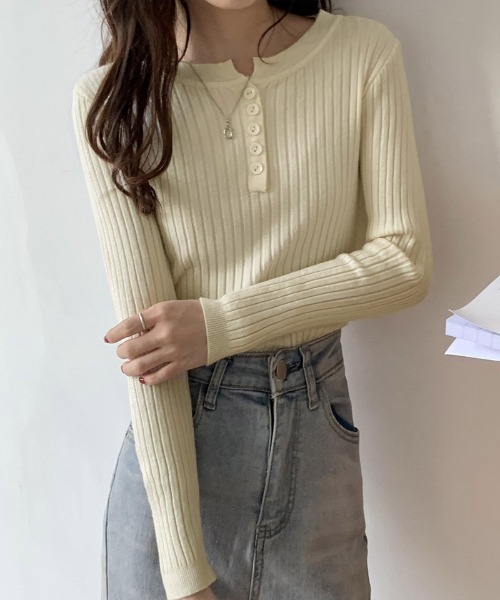 shoppinggo(ショッピングゴー)の「リブニットトップス セーター(Tシャツ/カットソー・レディース・ホワイト/ブラック/ブルー/ベージュ・FREE)」の3枚目の写真