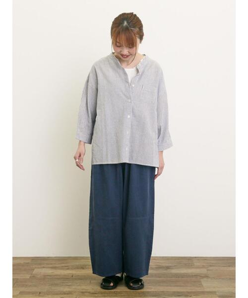 Samansa Mos2（サマンサ モスモス）の「バンドカラーゆるシャツ（シャツ/ブラウス・レディース・ミント/ネイビー/チャコールグレー/オフホワイト・F）」の13枚目の写真