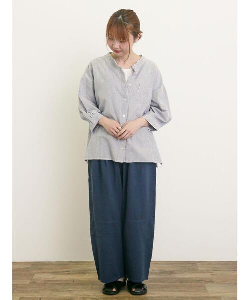 Samansa Mos2（サマンサ モスモス）の「バンドカラーゆるシャツ（シャツ/ブラウス・レディース・ミント/ネイビー/チャコールグレー/オフホワイト・F）」の14枚目の写真