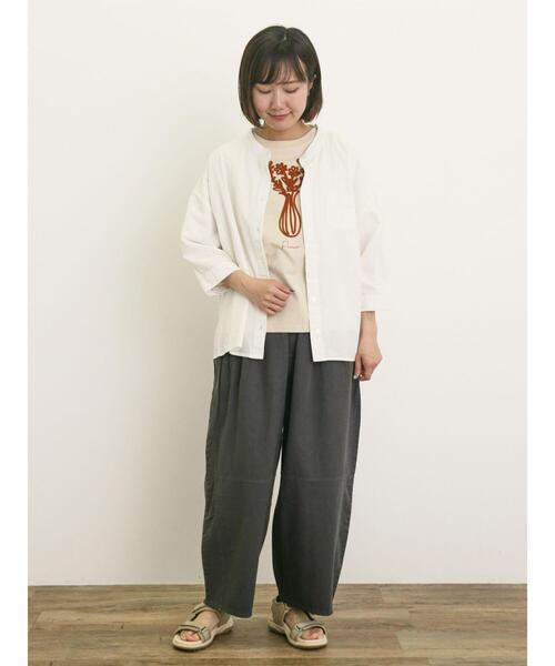 Samansa Mos2（サマンサ モスモス）の「バンドカラーゆるシャツ（シャツ/ブラウス・レディース・ミント/ネイビー/チャコールグレー/オフホワイト・F）」の16枚目の写真