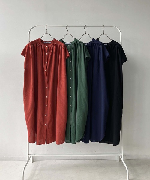 おまとめ＊新品 DIARIES ギャザーブラウス noiaワンピース おまとめ＊新品 DIARIES ギャザーブラウス noiaワンピース 楽天