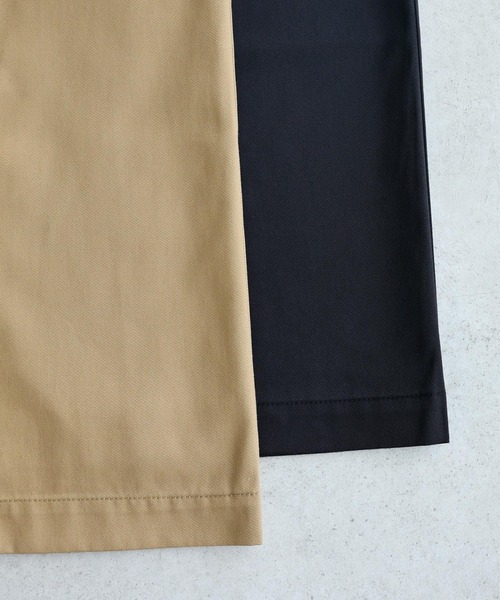 andme(アンドミー)の「ツイルタックチノワイドパンツ(チノパンツ・レディース・ベージュ/ブラック・M/L)」の19枚目の写真