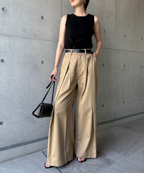 andme(アンドミー)の「ツイルタックチノワイドパンツ(チノパンツ・レディース・ベージュ/ブラック・M/L)」の4枚目の写真