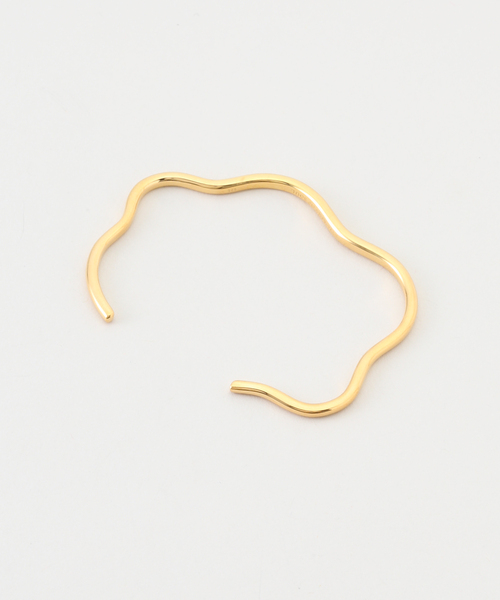 Sympathy of Soul（シンパシーオブソウル）の「SYMPATHY OF SOUL/シンパシーオブソウル Cloud Bangle(ゴールド)（ブレスレット・レディース・ゴールド・FREE）」の2枚目の写真