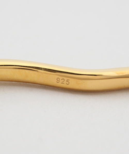 Sympathy of Soul（シンパシーオブソウル）の「SYMPATHY OF SOUL/シンパシーオブソウル Cloud Bangle(ゴールド)（ブレスレット・レディース・ゴールド・FREE）」の4枚目の写真