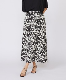 INED | 幾何学プリントフレアスカート(スカート)