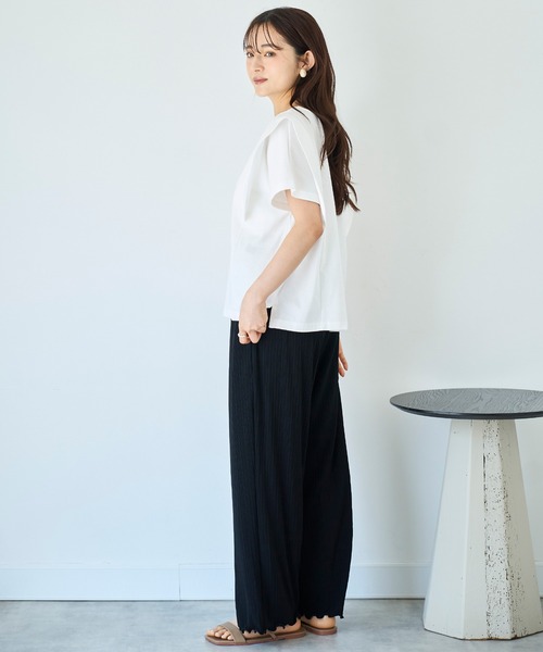 mil(ミル)の「ラッフルショルダーTシャツ 【コットン100%】 【587138】(Tシャツ/カットソー・レディース・オフホワイト/チャコールグレー/ブラウン・ONE SIZE)」の8枚目の写真