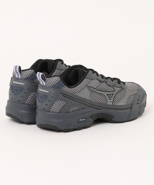 MIZUNO(ミズノ )の「MIZUNO MXR(スニーカー・メンズ・グレー/ダークグレー・24.0cm/24.5cm/25.0cm/25.5cm/26.0cm/26.5cm/27.0cm/27.5cm/28.0cm/23.5cm)」の3枚目の写真