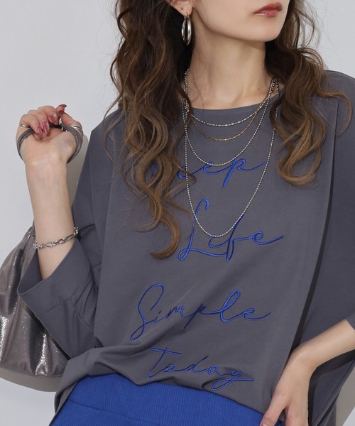 BRODIAEA（ブローディア）の「BRODIAEA ロゴ刺繍七分袖Ｔシャツ（Tシャツ/カットソー・レディース・グレー/ブルーグリーン/グレイッシュベージュ/ブラック/レンガ・40）」の16枚目の写真