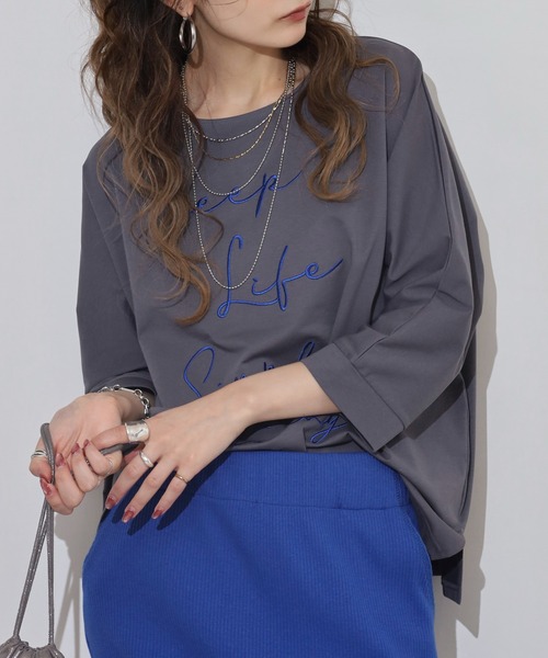 BRODIAEA（ブローディア）の「BRODIAEA ロゴ刺繍七分袖Ｔシャツ（Tシャツ/カットソー・レディース・グレー/ブルーグリーン/グレイッシュベージュ/ブラック/レンガ・40）」の17枚目の写真