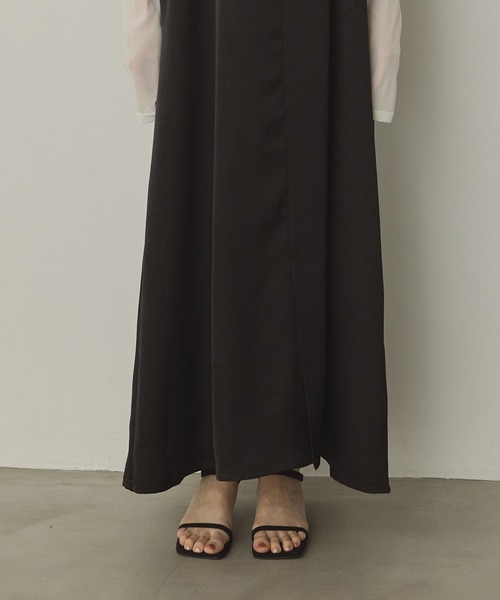 hunch（ハンチ）の「前後2WAY ワッシャーサテン キャミワンピース（ワンピース・レディース・ダークブラウン/ダークネイビー/ブラック・FREE）」の10枚目の写真