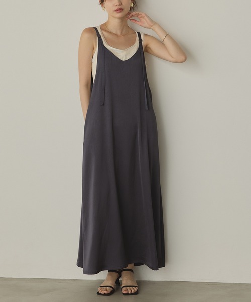 hunch（ハンチ）の「前後2WAY ワッシャーサテン キャミワンピース（ワンピース・レディース・ダークブラウン/ダークネイビー/ブラック・FREE）」の18枚目の写真
