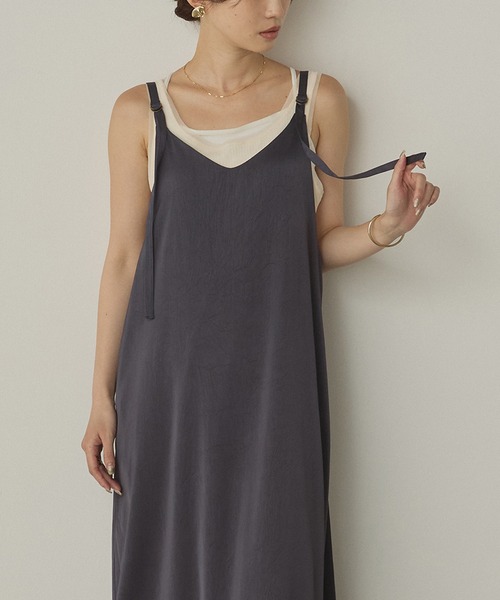 hunch（ハンチ）の「前後2WAY ワッシャーサテン キャミワンピース（ワンピース・レディース・ダークブラウン/ダークネイビー/ブラック・FREE）」の21枚目の写真