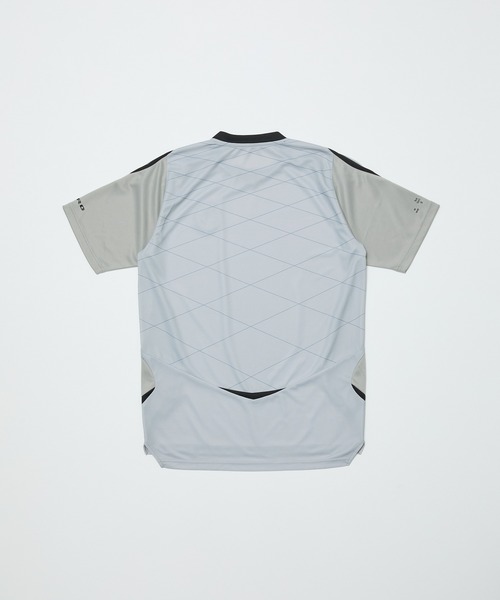 UMBRO(アンブロ)の「BAL/UMBRO LS SOCCER JERSEY(Tシャツ/カットソー・メンズ・チャコール/グレー・3/2/1)」の11枚目の写真