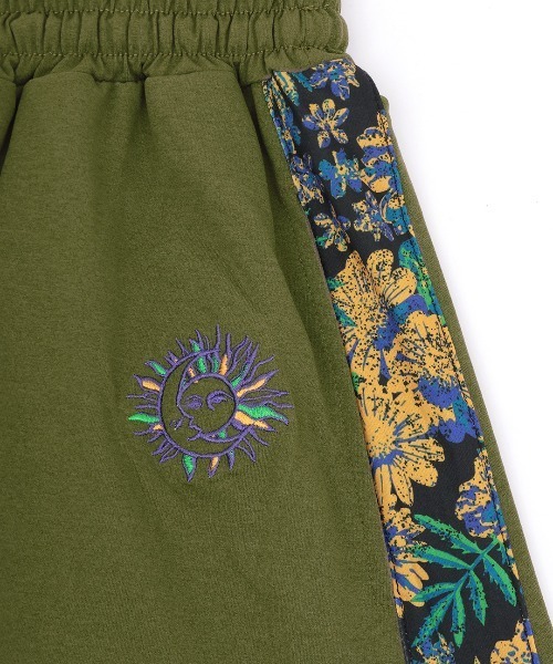 チチカカ（チチカカ）の「ドライ軽量ストレッチＵＶラインスカート（スカート・レディース・その他1/カーキ/ブラック・FREE）」の17枚目の写真