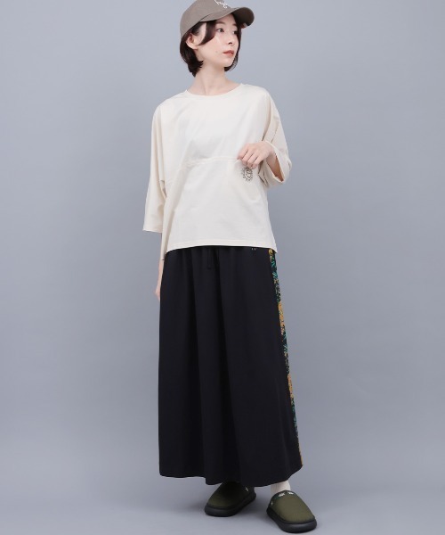 チチカカ（チチカカ）の「ドライ軽量ストレッチＵＶラインスカート（スカート・レディース・その他1/カーキ/ブラック・FREE）」の4枚目の写真