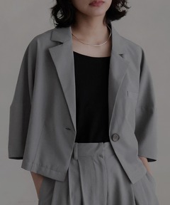 LOHEN フォルムスリーブショートジャケット LOHEN フォルムスリーブショートジャケット