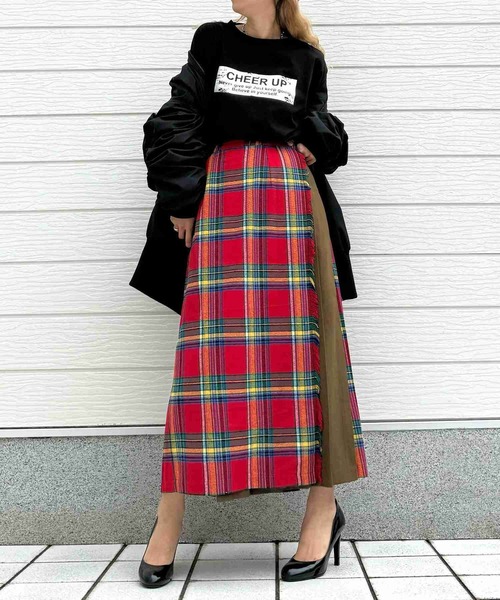 Q(キュー)の「タータンチェックラップスカート(スカート・レディース・レッド系その他/ブルー系その他・MEDIUM)」の5枚目の写真