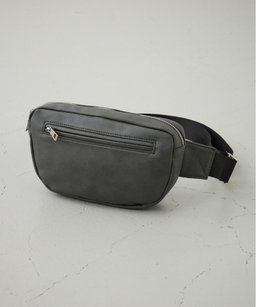 セール】ヴィンテージフェイクレザーボディバッグ（ボディバッグ