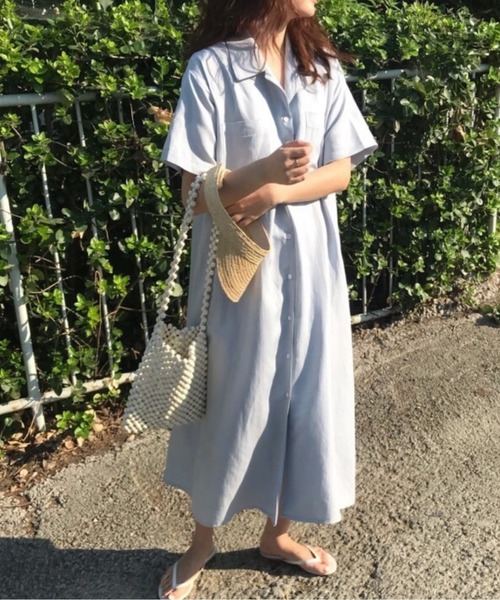 CHUL(チュル)の「ラウンドネックシックパフスリーブワンピース(ワンピース・レディース・イエロー/ブルー・MEDIUM/LARGE)」の2枚目の写真