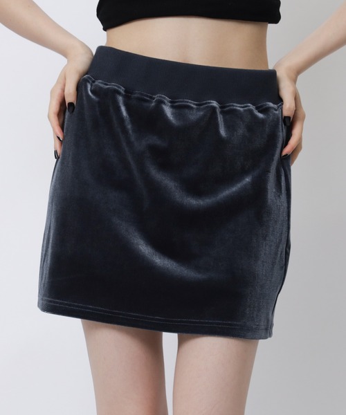 SPIRALGIRL（スパイラルガール）の「ベロアスカート（スカート・レディース・ブルー/ブラック/ベージュ・FREE）」の3枚目の写真