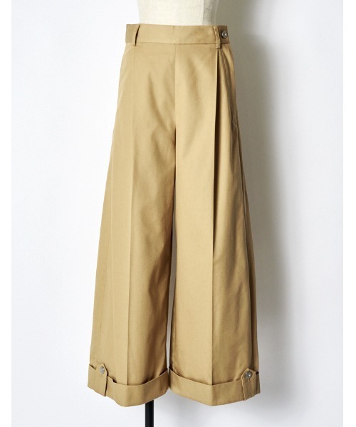 RUMCHE（ラムシェ）の「Chino Wide Pants / チノワイドパンツ（チノパンツ・レディース・ホワイト/ブラック/ベージュ・SMALL/MEDIUM）」の18枚目の写真