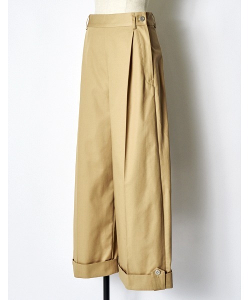 RUMCHE（ラムシェ）の「Chino Wide Pants / チノワイドパンツ（チノパンツ・レディース・ホワイト/ブラック/ベージュ・SMALL/MEDIUM）」の19枚目の写真
