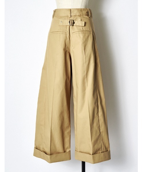 RUMCHE（ラムシェ）の「Chino Wide Pants / チノワイドパンツ（チノパンツ・レディース・ホワイト/ブラック/ベージュ・SMALL/MEDIUM）」の20枚目の写真
