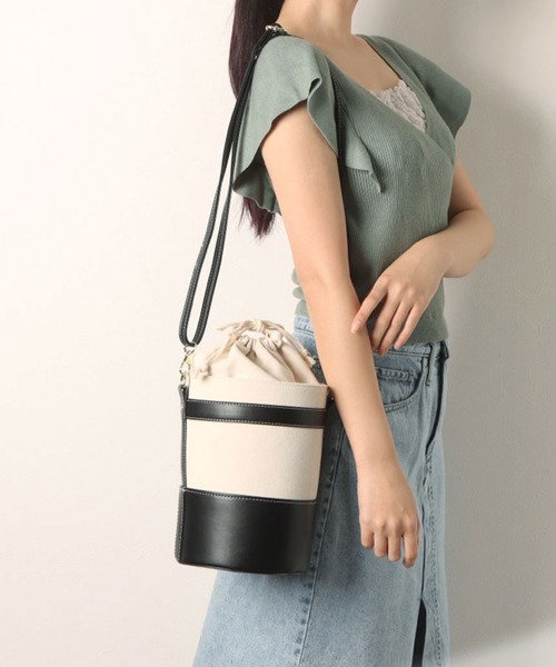 Tomieco(トミエコ)の「2way バケツ形ショルダー コンビデザインバッグ(ショルダーバッグ・レディース・ブラウン/グレー/ゼブラ/ブラック・FREE)」の2枚目の写真