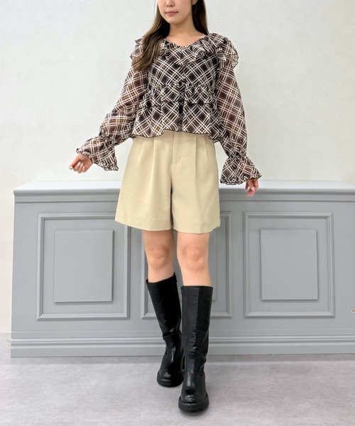 31 Sons de mode（トランテアン　ソン　ドゥ　モード）の「2025秋冬新作 レースフリルリボンブラウス（シャツ/ブラウス・レディース・ブラウン系/ベージュ/オフホワイト・ﾌﾘ-）」の16枚目の写真