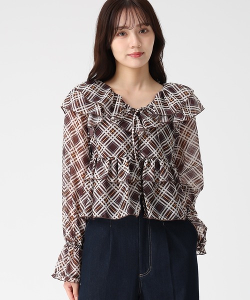 31 Sons de mode（トランテアン　ソン　ドゥ　モード）の「2025秋冬新作 レースフリルリボンブラウス（シャツ/ブラウス・レディース・ブラウン系/ベージュ/オフホワイト・ﾌﾘ-）」の4枚目の写真
