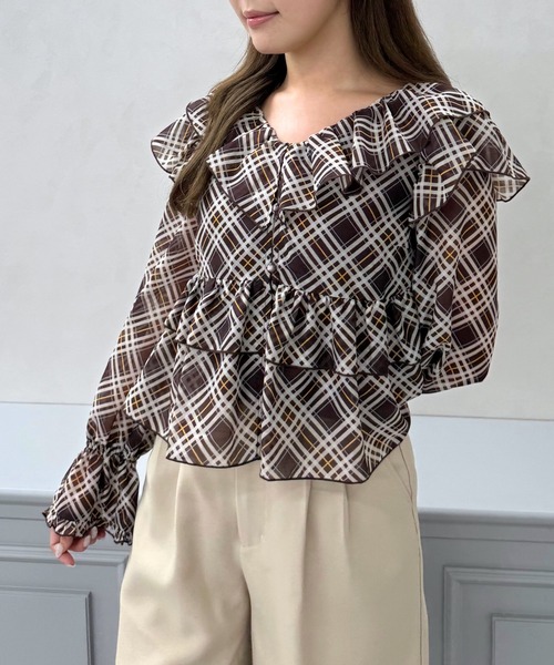 31 Sons de mode（トランテアン　ソン　ドゥ　モード）の「2025秋冬新作 レースフリルリボンブラウス（シャツ/ブラウス・レディース・ブラウン系/ベージュ/オフホワイト・ﾌﾘ-）」の8枚目の写真