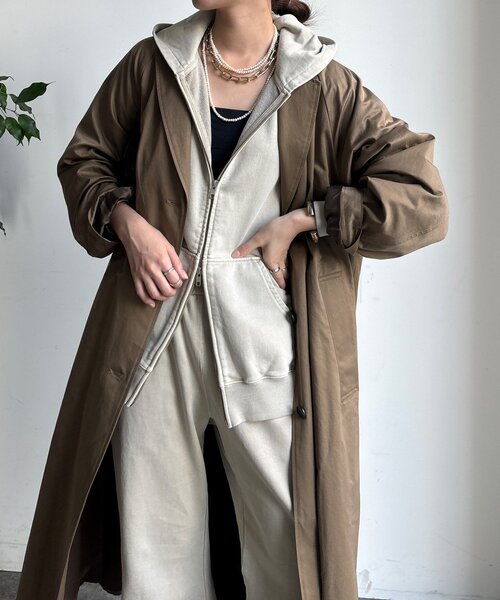 DouDou(ドゥドゥ)の「ライナー付ロングトレンチコート(その他アウター・レディース・ブラック/ベージュ・FREE)」の8枚目の写真