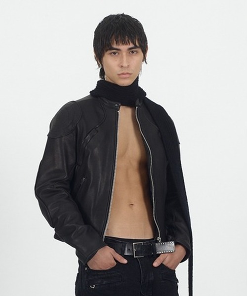 NVRFRGT(ネヴァーフォーゲット)の「LEATHER MOTORCYCLE JACKET(ライダースジャケット・メンズ・ブラック・2)」の1枚目の写真