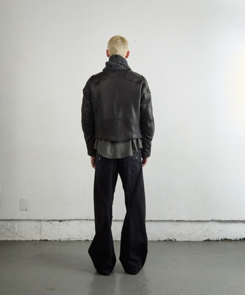 NVRFRGT(ネヴァーフォーゲット)の「LEATHER MOTORCYCLE JACKET(ライダースジャケット・メンズ・ブラック・2)」の3枚目の写真