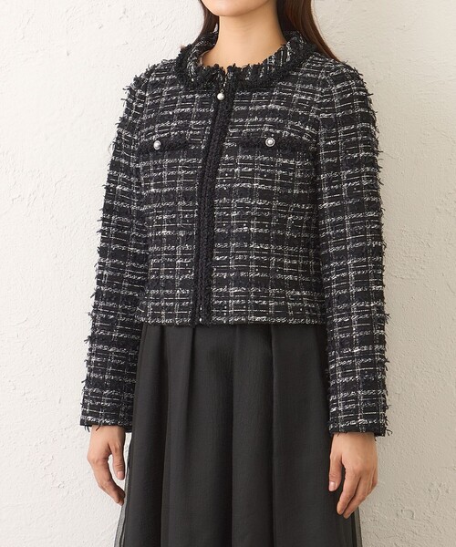 TO BE CHIC（トゥー ビー シック）の「パピヨンファンシーツイード ジャケット（ノーカラージャケット・レディース・ブラック・40）」の9枚目の写真