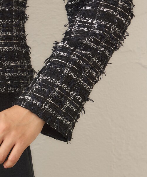 TO BE CHIC（トゥー ビー シック）の「パピヨンファンシーツイード ジャケット（ノーカラージャケット・レディース・ブラック・40）」の6枚目の写真