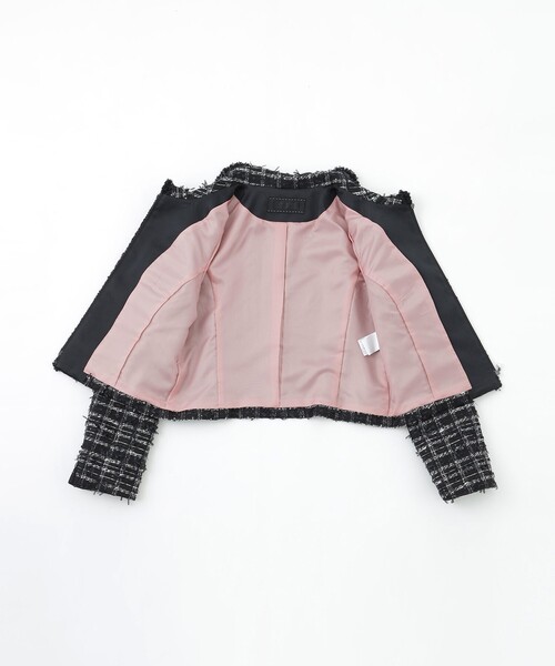 TO BE CHIC（トゥー ビー シック）の「パピヨンファンシーツイード ジャケット（ノーカラージャケット・レディース・ブラック・40）」の12枚目の写真