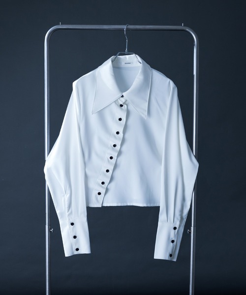 Ellno de Mavie（エルノデメヴィ）の「ロングカラーアシメウェーブシャツ（シャツ/ブラウス・レディース・ブラック/オフホワイト・FREE）」の9枚目の写真